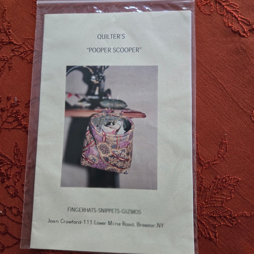 Vintage 1996 Joan Crawford Quilters Pooper Scooper Sewing Pattern Scrap Bag